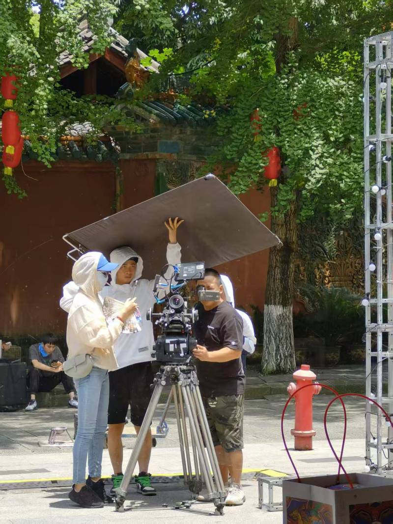 站前区TVC拍摄公司：资深团队坐镇，打造现象级广告作品的幕后推手