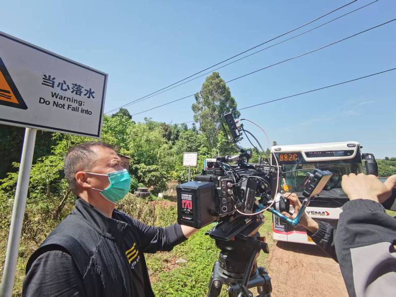 站前区TVC拍摄公司：深耕本地市场，为品牌定制专属拍摄方案